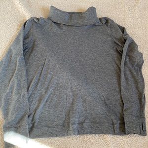 Lululemon top